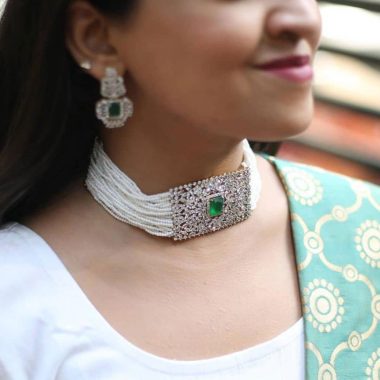 Bridging tradition and modernity in fashion